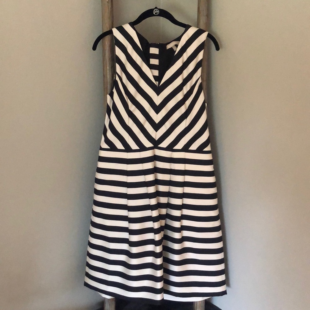 EUC Banana Republic dress size 10